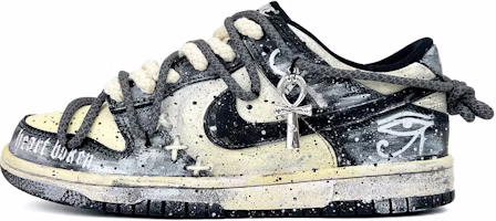 【カスタムシューズ】ナイキダンクロー レトロ 'ブラックゴシックディストレスト' DD1391-100(Team45-上帝之眼) Buy 【カスタムシューズ】ナイキダンクロー レトロ 'ブラックゴシックディストレスト' DD1391-100(Team45-上帝之眼)