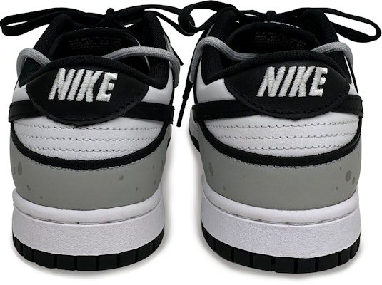 ナイキ ダンク レトロ "ブラック スター 解体" (カスタム) DD1391-100-445654 Shop ナイキ ダンク レトロ "ブラック スター 解体" (カスタム) DD1391-100-445654