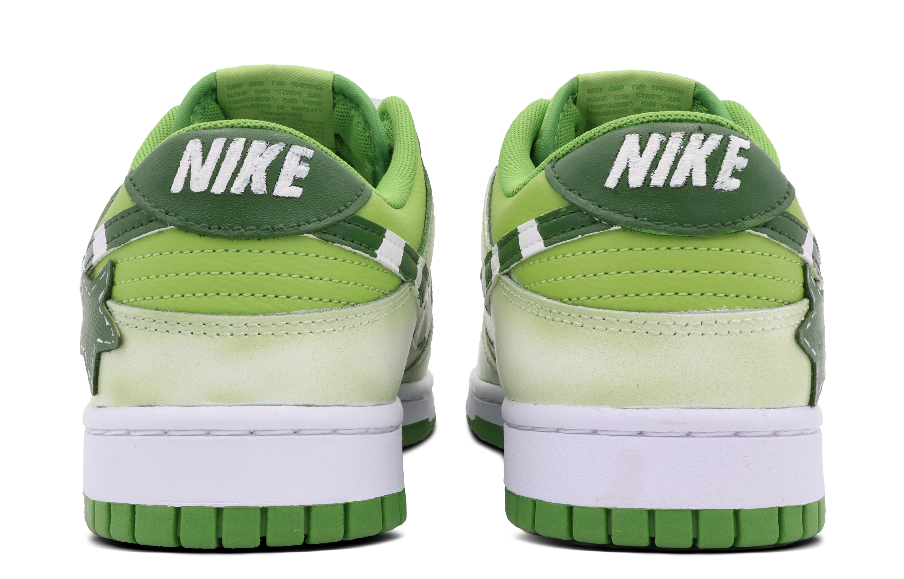 Shop [Zapatos Personalizados] Nike Dunk Low Retro 'Navideño Fruta Blanco-Verde' DJ6188-300(Team37-男款圣诞果)