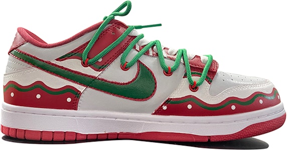 【カスタムシューズ】 ナイキダンクロー レトロ 'クリスマスグラフィティ' DD1391-602(TeamD-男款雪球) Lookbook 【カスタムシューズ】 ナイキダンクロー レトロ 'クリスマスグラフィティ' DD1391-602(TeamD-男款雪球)