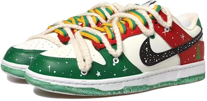 【定制球鞋】 Nike Dunk Low Retro 聖誕樹 星星點點 聖誕雪花 解構風 做舊Vibe風 低幫 板鞋 男款 白紅 Lookbook 【定制球鞋】 Nike Dunk Low Retro 聖誕樹 星星點點 聖誕雪花 解構風 做舊Vibe風 低幫 板鞋 男款 白紅