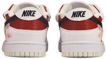 나이키 덩크 로우 레트로 '코코넛 밀크 슬램덩크' (커스텀) DJ6188-100(TeamE-男款皮贴红黑白) Shop 나이키 덩크 로우 레트로 '코코넛 밀크 슬램덩크' (커스텀) DJ6188-100(TeamE-男款皮贴红黑白)