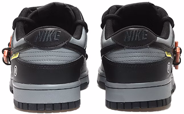 나이키 덩크 로우 레트로 '사이버펑크 블랙 라이트닝' (58 characters) DJ6188-002(Team10-男款闪电钩黑色) Purchase 나이키 덩크 로우 레트로 '사이버펑크 블랙 라이트닝' (58 characters) DJ6188-002(Team10-男款闪电钩黑色)