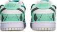 Shop 나이키 덩크 로우 레트로 '사이버펑크 녹백' (Nike Dunk Low Retro 'Cyberpunk Green-White') DJ6188-100(TeamT-战损蒂芙尼S-BOX)