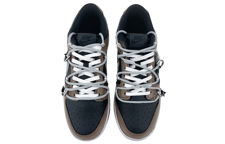 Shop 나이키 덩크 로우 '메탈릭 버클 스마일' (커스텀) DJ6188-002(Team叁-男款摩卡笑脸金属扣)