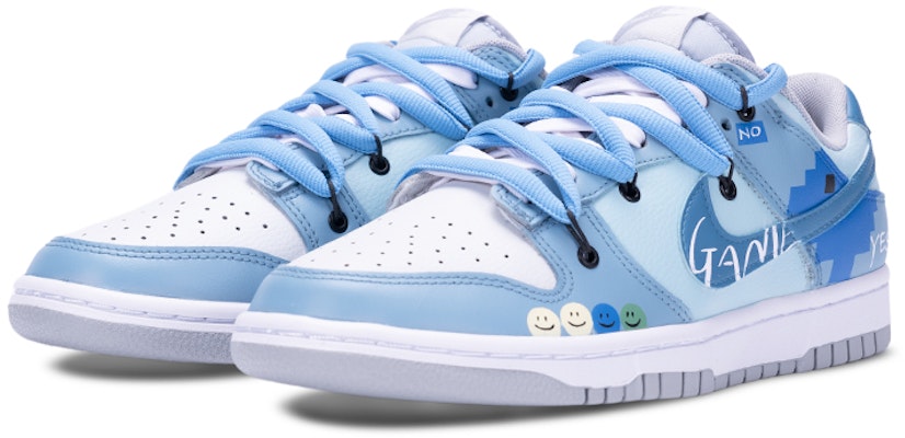 나이키 덩크 로우 레트로 'e스포츠 픽셀 스마일' (흰/파/회) DJ6188-001(Team拾陆-电玩笑脸像素) Lookbook 나이키 덩크 로우 레트로 'e스포츠 픽셀 스마일' (흰/파/회) DJ6188-001(Team拾陆-电玩笑脸像素)