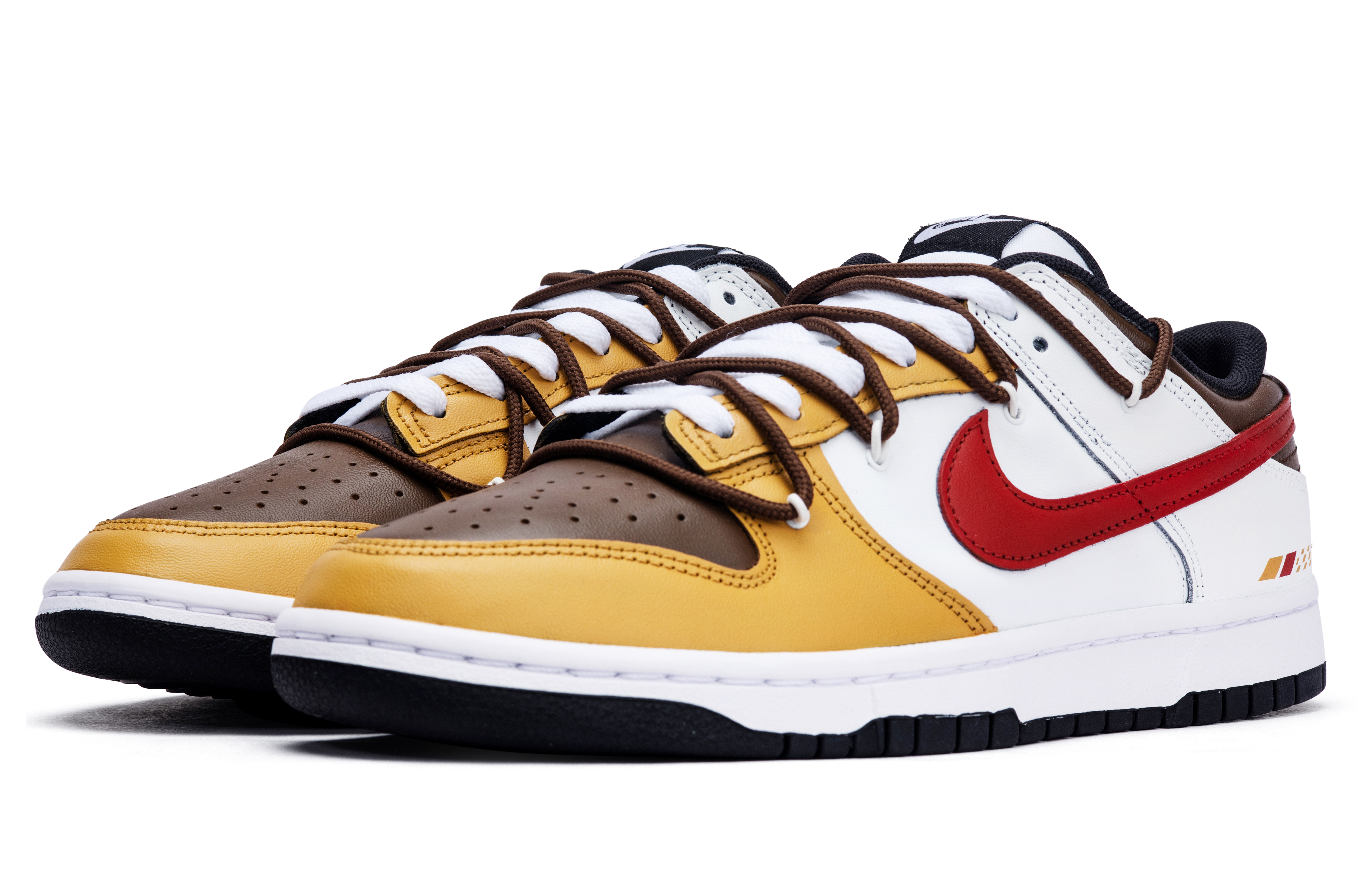 Lookbook ナイキ ダンク ロー レトロ "Finish Line" カスタム DD1391-100(Team44-穿越终点)