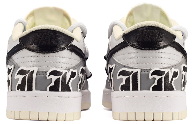 Shop 나이키 덩크 로우 레트로 '고딕 그라데이션 코코넛 밀크' (커스텀) DJ6188-100(TeamE-男款字母渐变黑灰)