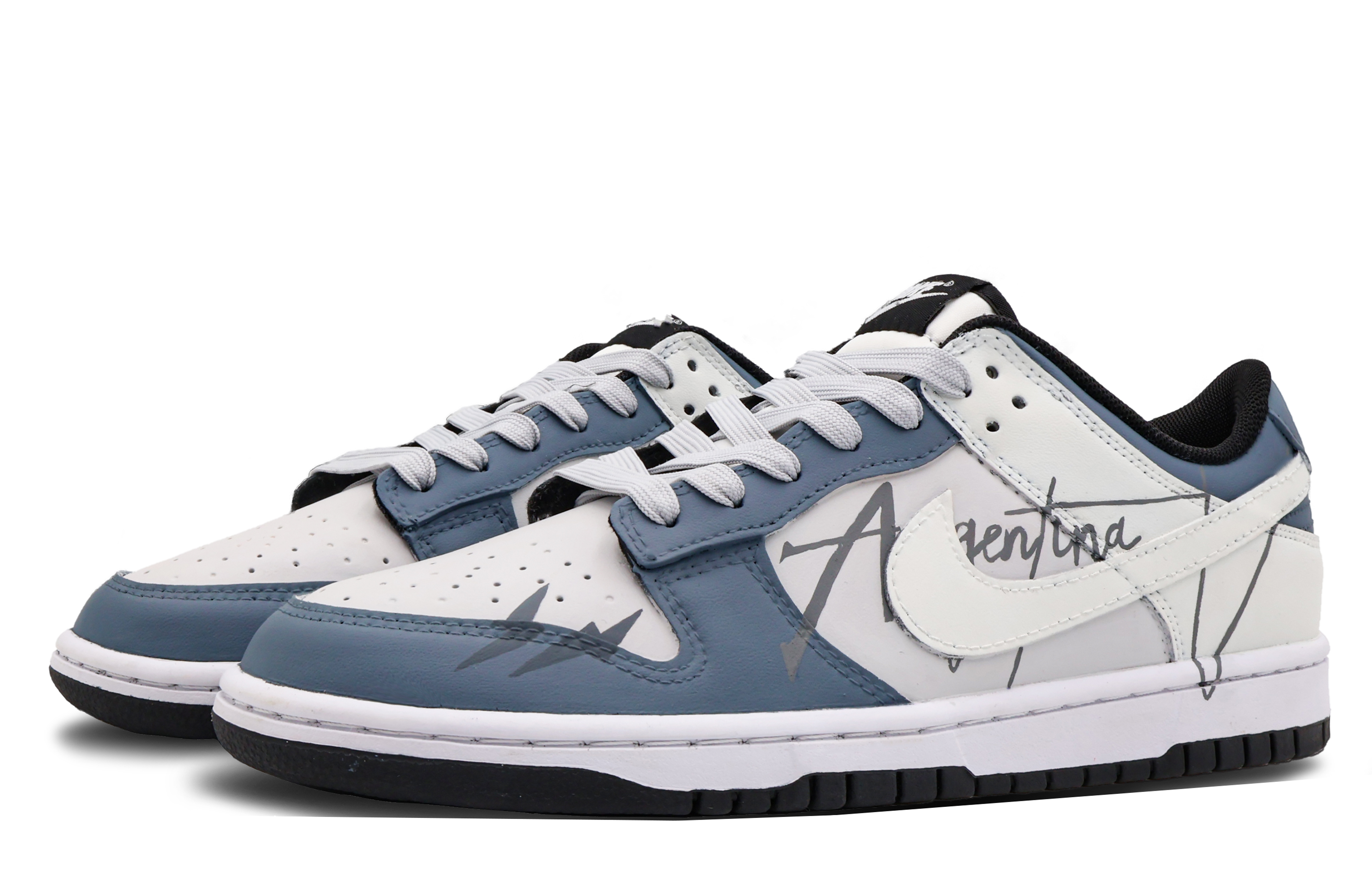 Lookbook [Sepatu Custom] Nike Dunk Low Retro 'Abu Biru Putih' CW1590-100(Team53-女款无月夜S-BOX)