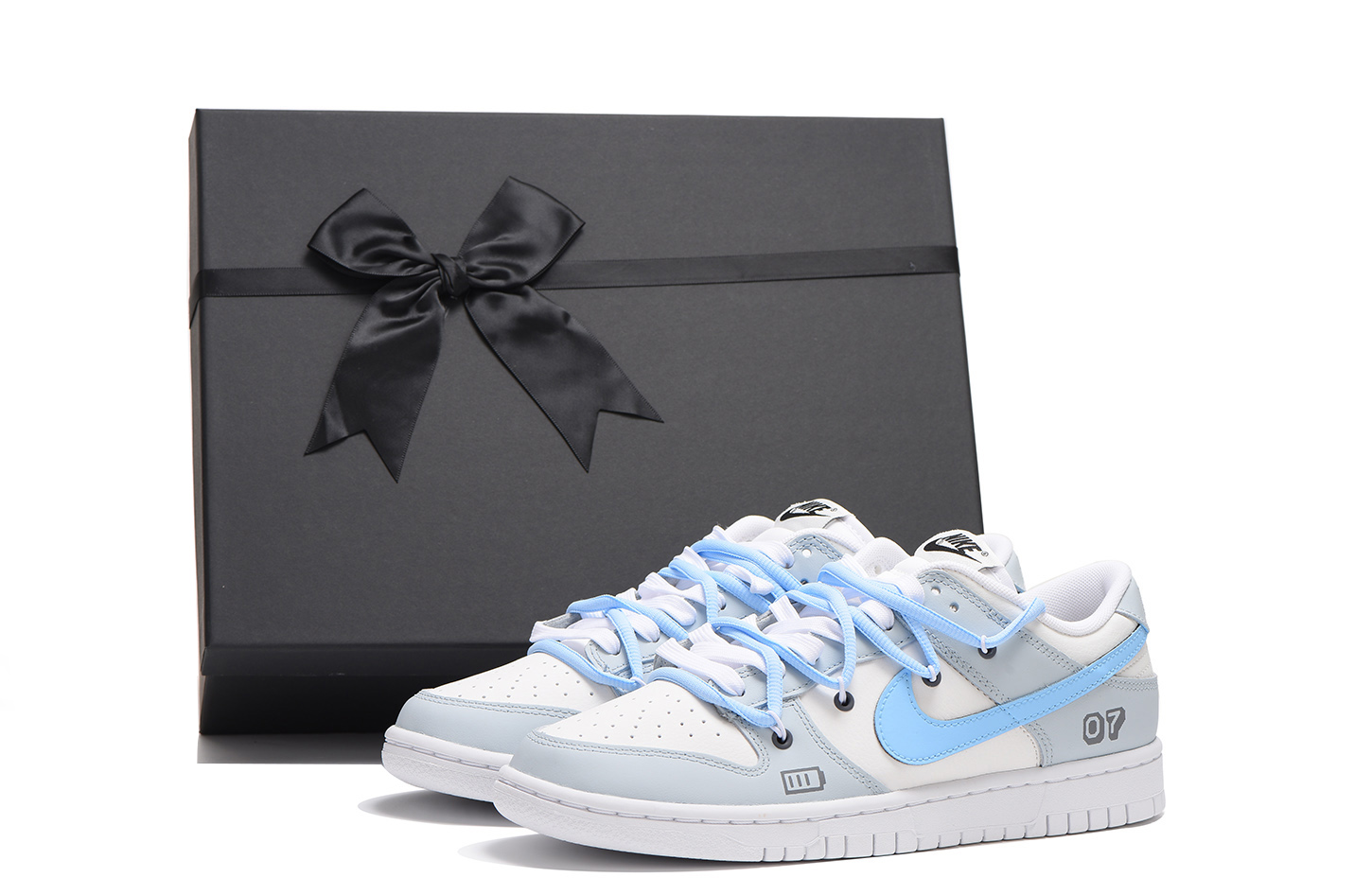 Buy 나이키 덩크 로우 레트로 '회색 파랑' (커스텀) DJ6188-101(Team拾伍-男款灰蓝电玩SBOX)
