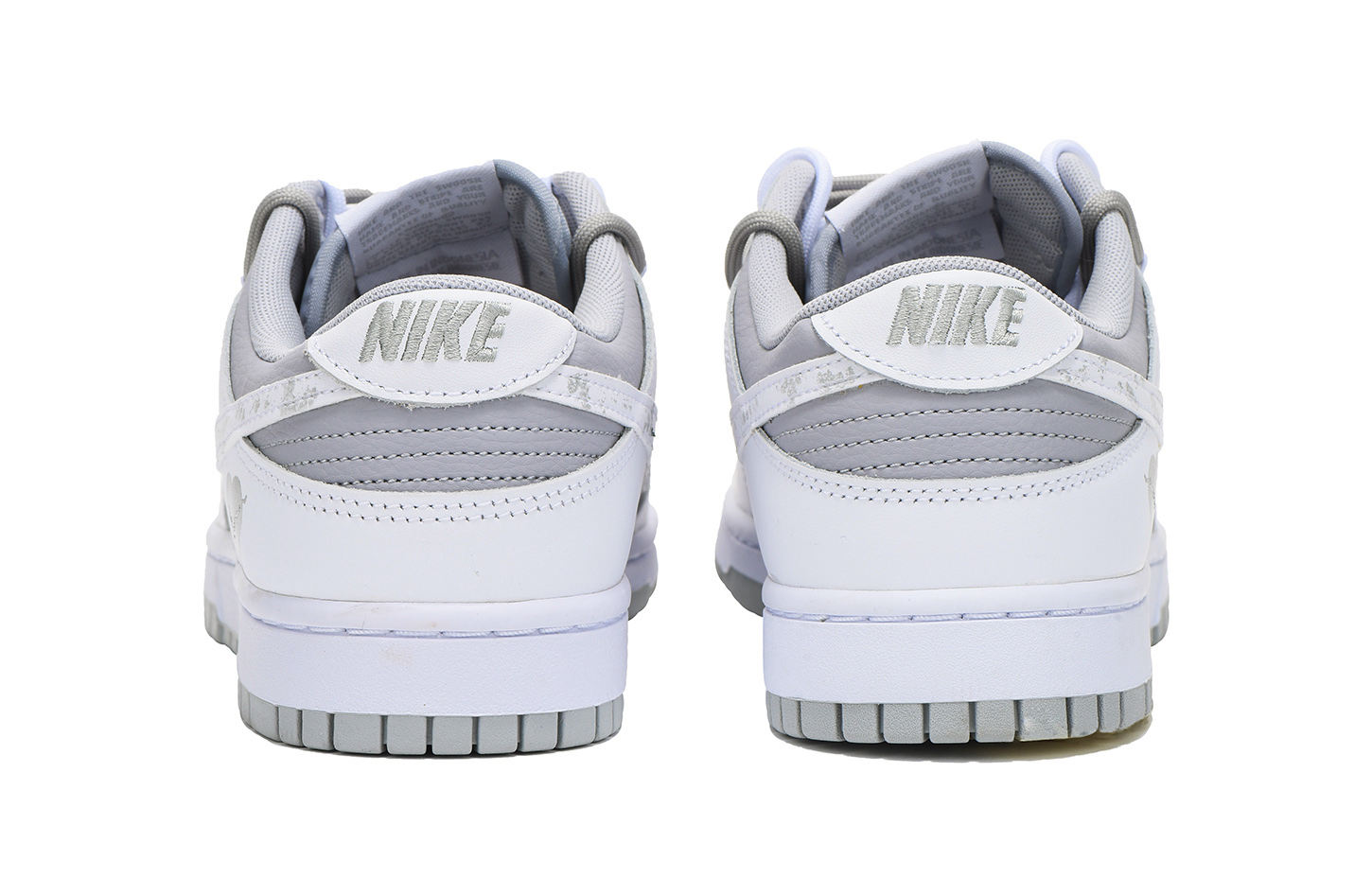 Shop 나이키 덩크 로우 레트로 '회색 해체 알파벳' (custom shoes is implied) DJ6188-003(Team拾伍-男款灰爱心二)