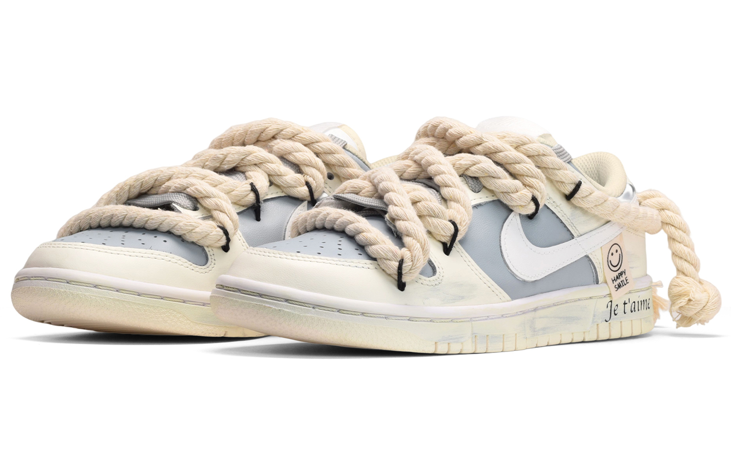 Lookbook Zapatillas Nike Dunk Low Retro 'Gris Blanco Amarillo - Cara Sonriente' DJ6188-100(TeamE-男款麻绳笑脸灰白黄)