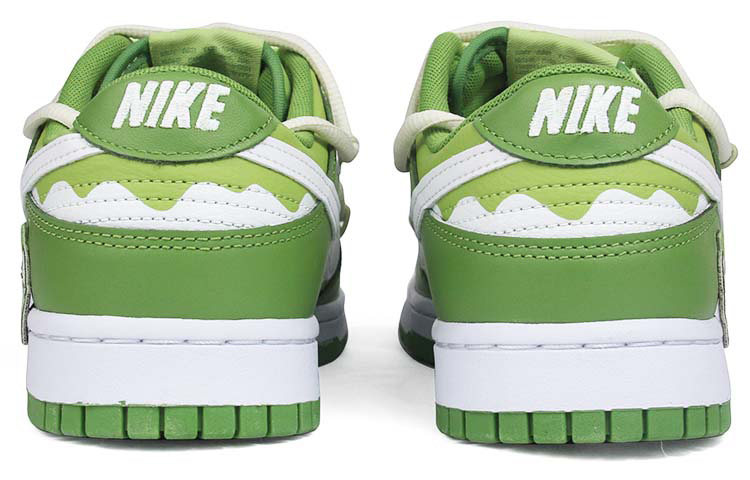 Shop ナイキ ダンク ロー "溶けるカーミットアイス"
(Nike Danku Rō "Tokeru Kāmitto Aisu") DJ6188-300(TeamJ-七夕定制绿色抹茶男款)