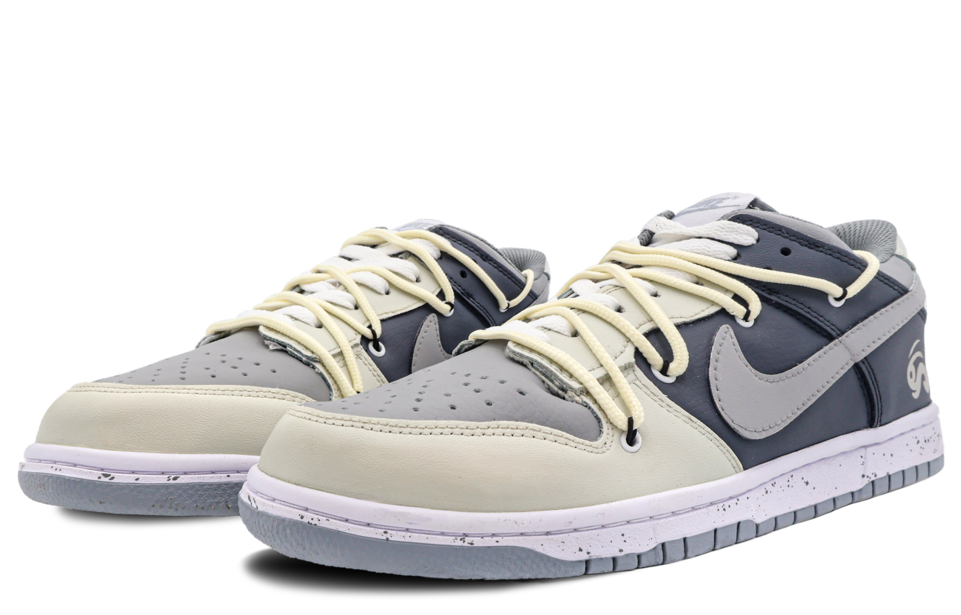 Order 나이키 덩크 로우 레트로 '밀크 그레이' (커스텀) DJ6188-003(Team53-男款白月秋南)