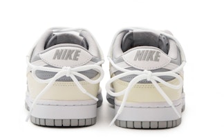 나이키 덩크 로우 레트로 '오프화이트-그레이' (커스텀) DJ6188-003(Team33-水泥灰-男款) Shop 나이키 덩크 로우 레트로 '오프화이트-그레이' (커스텀) DJ6188-003(Team33-水泥灰-男款)