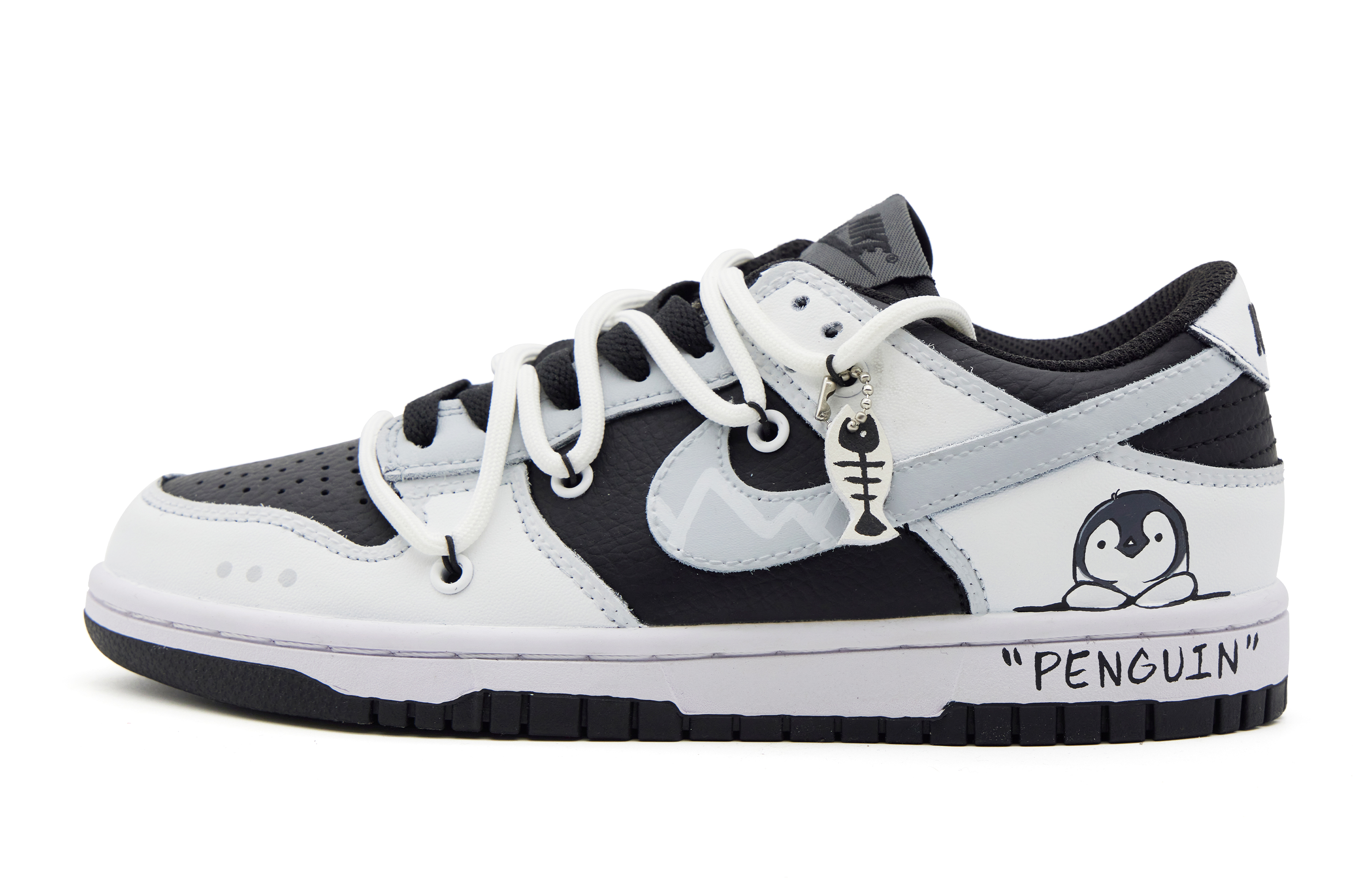 Buy [Kasut Custom] Nike Dunk Low Retro 'Panda Deconstructed' DJ6188-002(Team51-男款朋古伊)