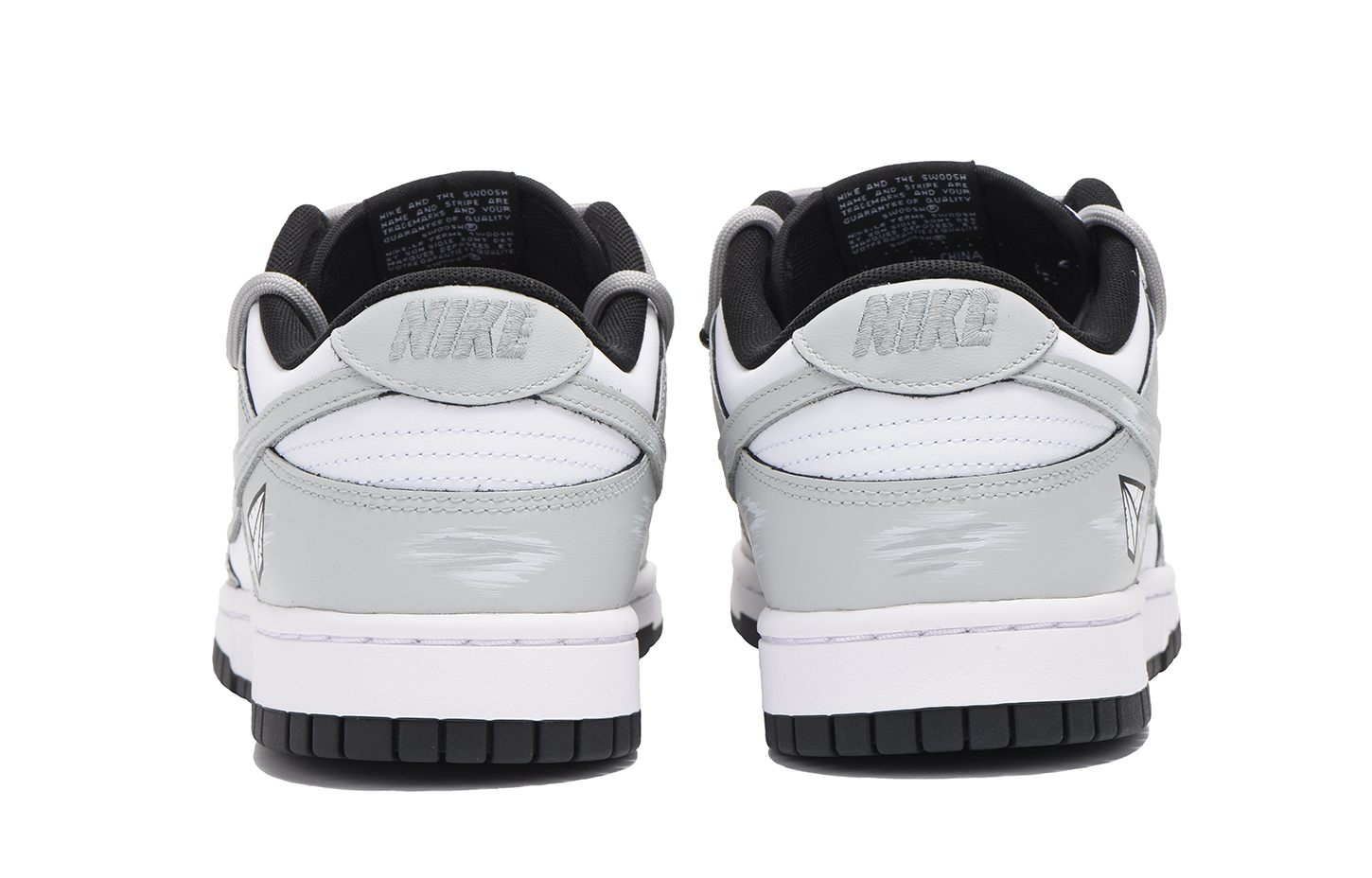 Shop 【定製球鞋】 Nike Dunk Low Retro 紙飛機 老化 解構 高街 低筒 板鞋 男款 灰色