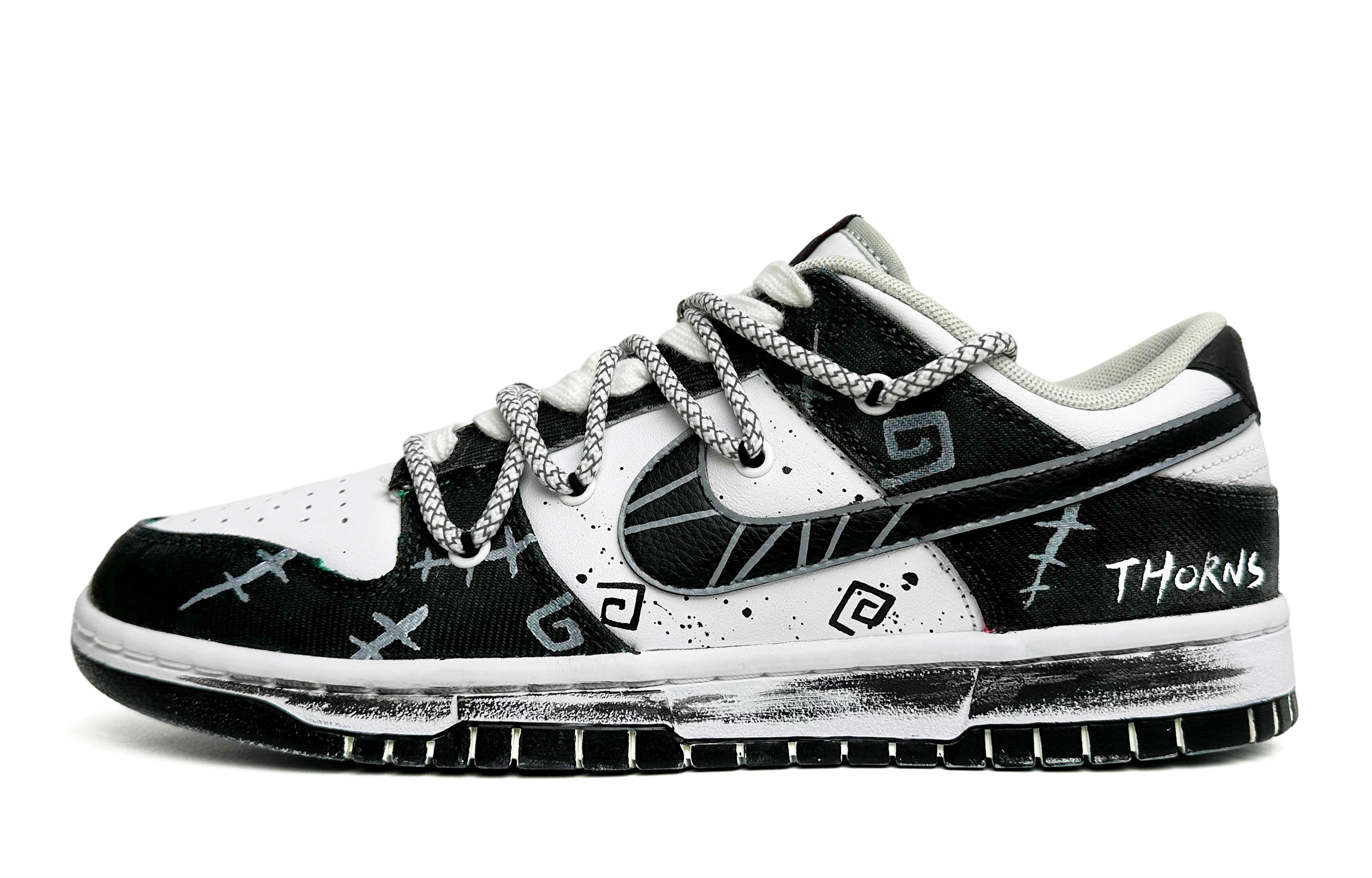 Buy [Sepatu Kustom] Nike Dunk Low Retro 'Plaid Black Thorn' DV0827-100(Team11-黑色荆棘男款黑白)