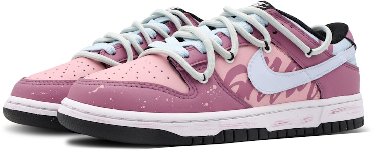 나이키 덩크 로우 레트로 '스윗 썸머 피치 블루' (커스텀) CW1590-100(Team53-女款邮寄心动) Lookbook 나이키 덩크 로우 레트로 '스윗 썸머 피치 블루' (커스텀) CW1590-100(Team53-女款邮寄心动)