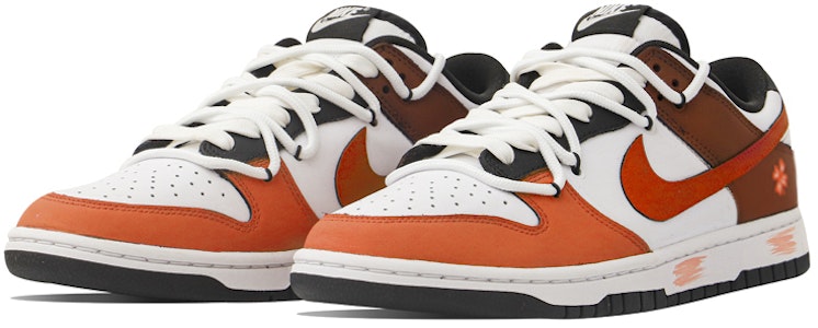 ナイキ ダンク ロー レトロ 'ホワイト オレンジ クローバー'【カスタムシューズ】 DD1391-100(Team34-四叶草男款) Lookbook ナイキ ダンク ロー レトロ 'ホワイト オレンジ クローバー'【カスタムシューズ】 DD1391-100(Team34-四叶草男款)