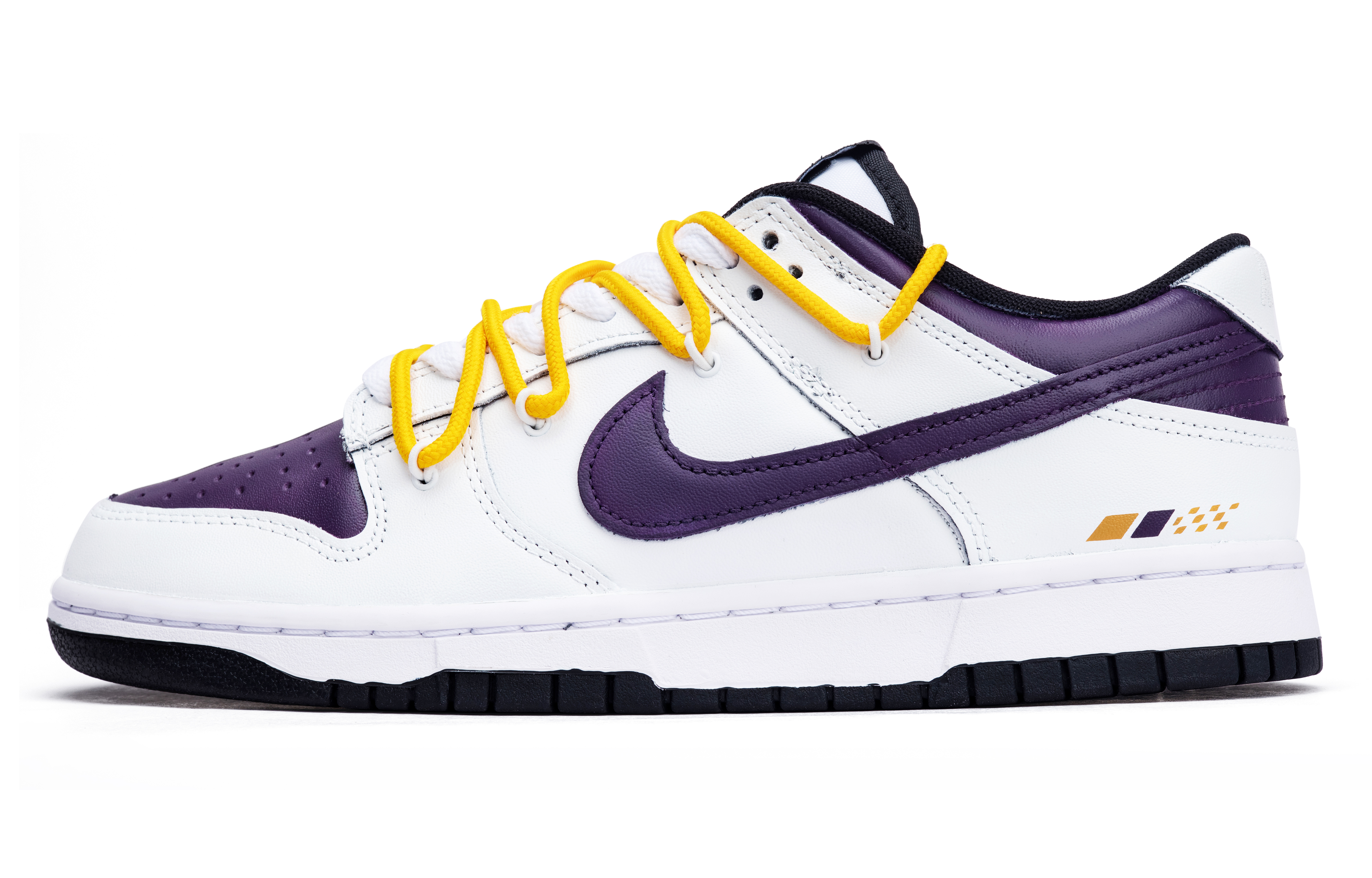 Buy 나이키 덩크 로우 레트로 '화이트 퍼플 레이싱' (커스텀) DD1391-100(Team44-极速赛车)