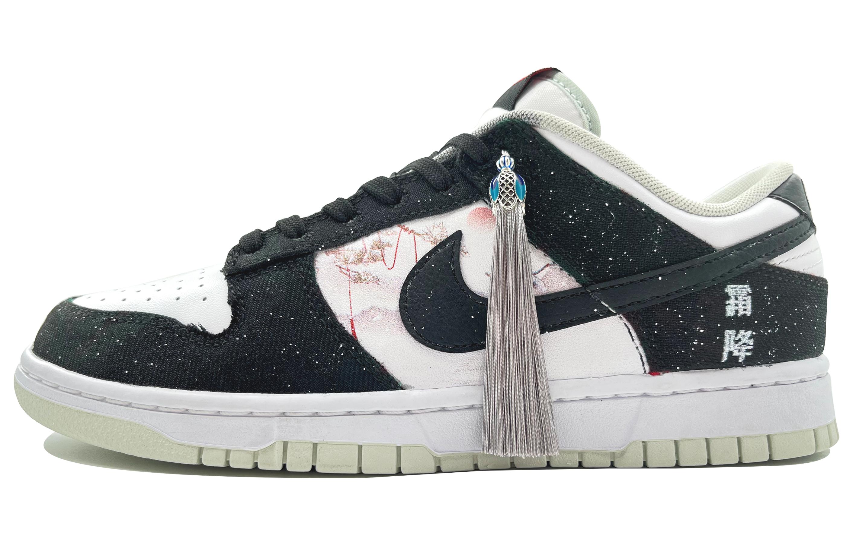 Buy 【訂製球鞋】Nike Dunk Low Retro Plaid 寒冬 霜降 低筒 板鞋 男款 黑白