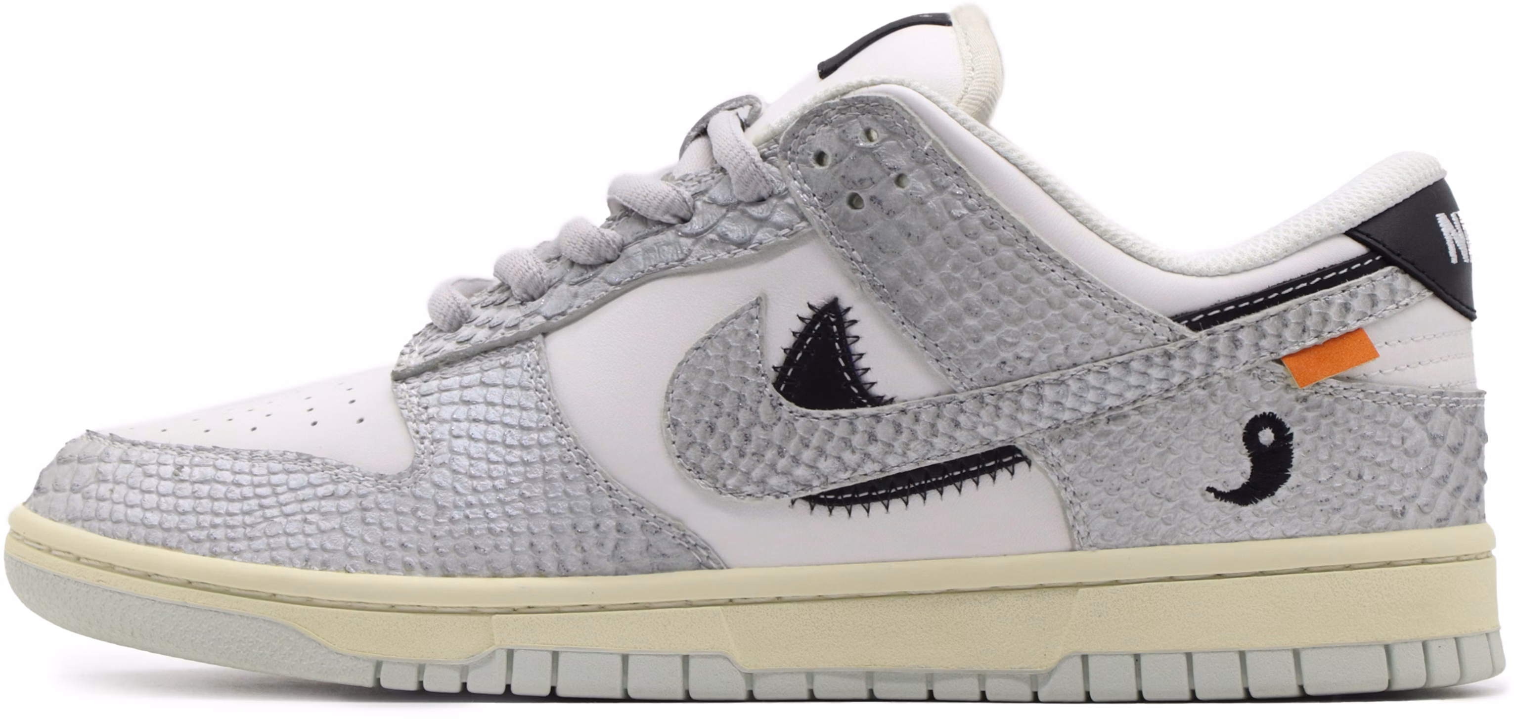 custom-shoes-nike-dunk-low-sb-yin-yang-snake-dv-7210-001-486653