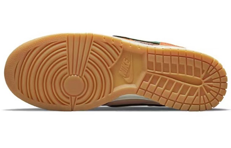 Details for [Sepatu Kustom] Nike Dunk Low Scrap 'Archeo Brown' DB0500-200(TeamB-男款拼接红棕腰果花)