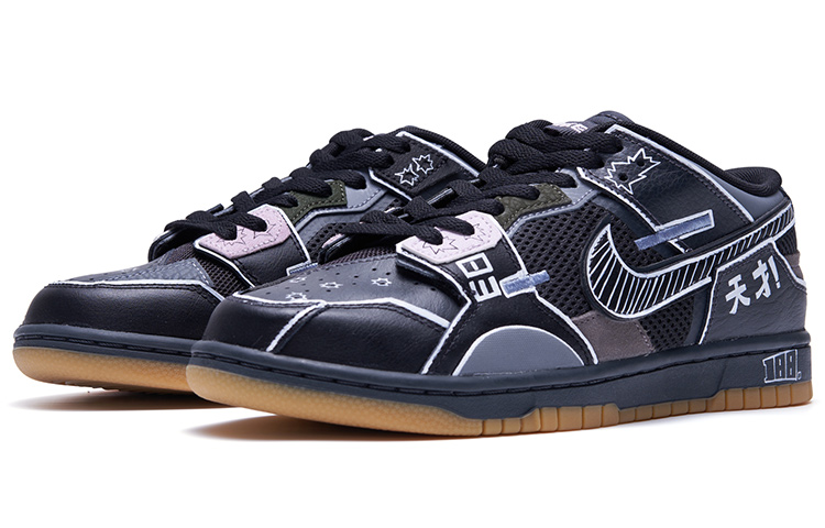 Shop [Kasut Tersuai] Nike Dunk Low Scrap 'Hitam Putih Manga' DB0500-001(TeamR-男款黑白漫画S-BOX)