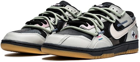 ナイキ ダンク ロー カスタム "ゲーミング落書き"
(Nike Danku Rō Kasutamu "Gēmingu Rakugaki") DB0500-001(TeamB-男款电玩黑灰) Lookbook ナイキ ダンク ロー カスタム "ゲーミング落書き"
(Nike Danku Rō Kasutamu "Gēmingu Rakugaki") DB0500-001(TeamB-男款电玩黑灰)