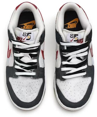【定製球鞋】Nike Dunk Low SE “85” Vlad 復古做舊 低幫 板鞋 男女同款 灰白紅 Shop 【定製球鞋】Nike Dunk Low SE “85” Vlad 復古做舊 低幫 板鞋 男女同款 灰白紅