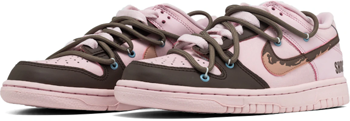 【定制鞋】耐克Dunk Low SE '棱镜粉樱花火焰' 921803-601(Team24-女款dunk棕粉色) Lookbook 【定制鞋】耐克Dunk Low SE '棱镜粉樱花火焰' 921803-601(Team24-女款dunk棕粉色)
