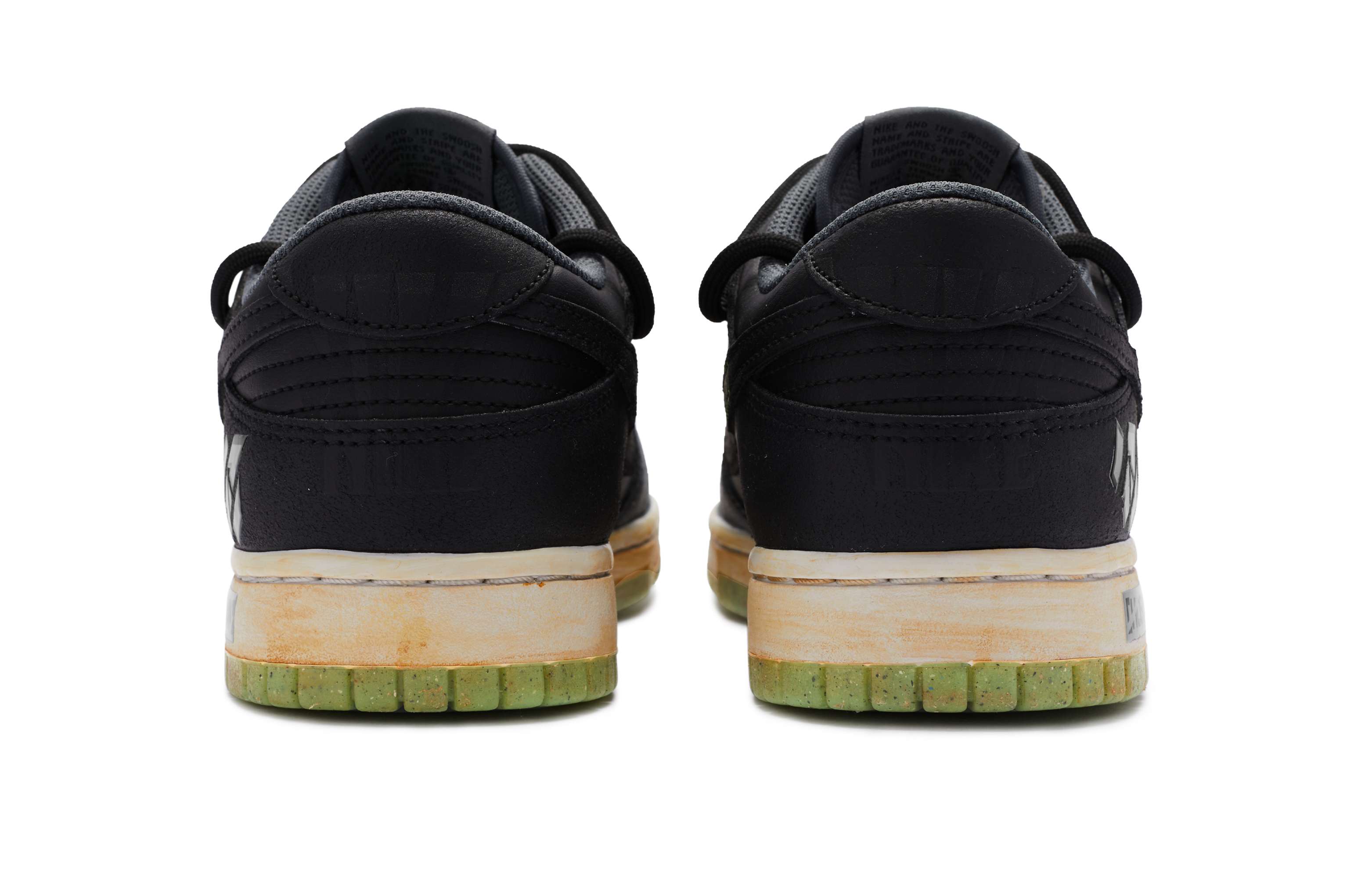 Shop [Sepatu Custom] Nike Dunk Low SE 'Racer Theme Victory Scratch' DQ6215-001(TeamR-女款抓痕)