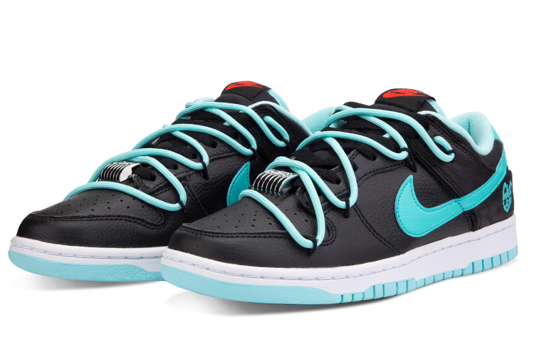 Lookbook ナイキ ダンク SE "ティファニー風ハート" (カスタム) DN3351-001(TeamF-解构爱心)