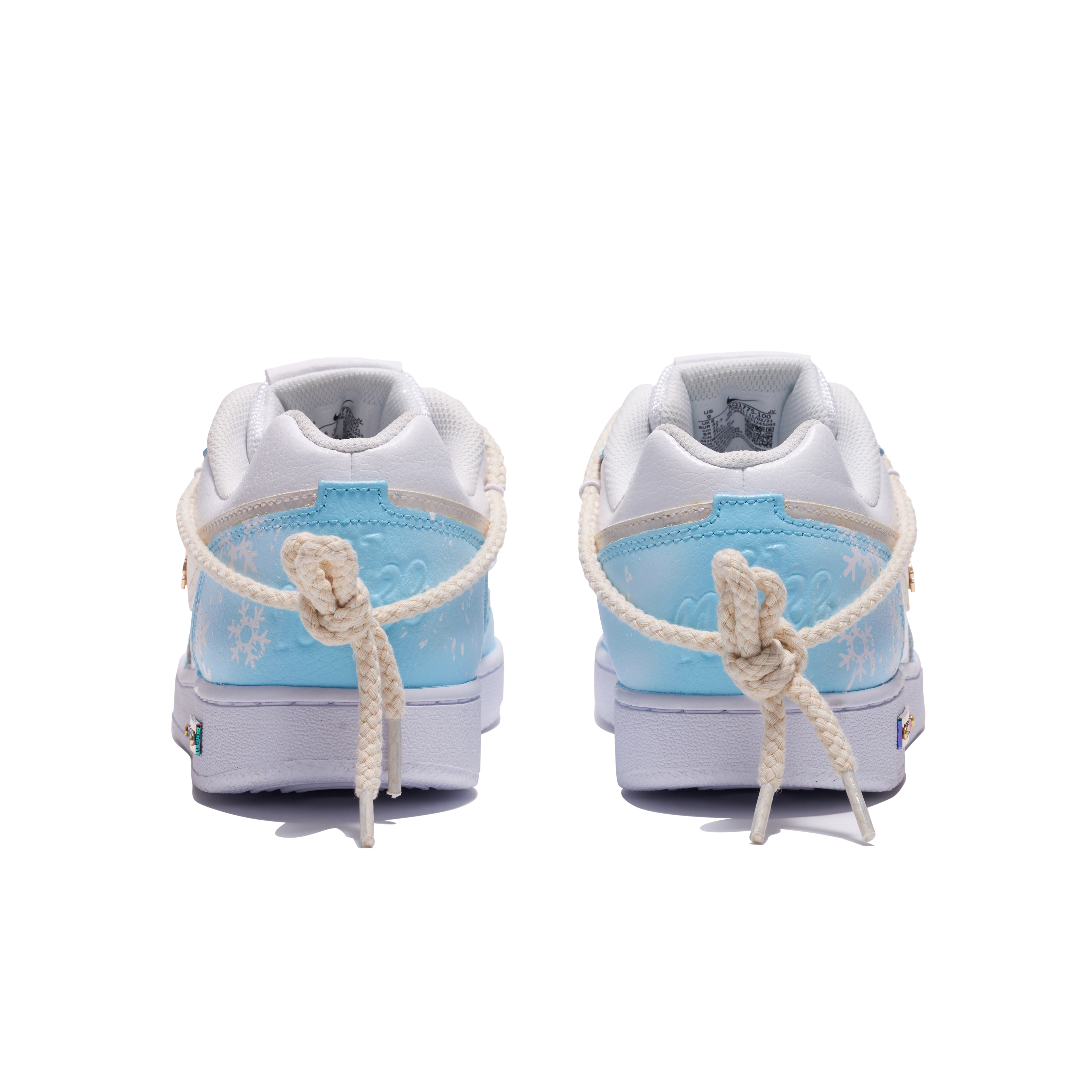 Shop 【客製化球鞋】Nike EBERNON Low 雪花 聖誕主題 手繪噴繪 特殊鞋盒 休閒 低筒 板鞋 男款 藍白