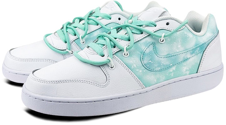 【定制球鞋】 Nike EBERNON Low 是在玩鞋 禮盒 拉菲草燈帶 解構漸變 夢幻簡約 低幫 板鞋 男款 白綠 Lookbook 【定制球鞋】 Nike EBERNON Low 是在玩鞋 禮盒 拉菲草燈帶 解構漸變 夢幻簡約 低幫 板鞋 男款 白綠