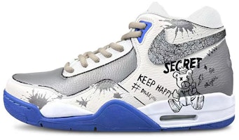 ナイキ フライト レガシー「コペルニクス グレーブラウン」 BQ4212-103(Team187-逃跑熊) Order ナイキ フライト レガシー「コペルニクス グレーブラウン」 BQ4212-103(Team187-逃跑熊)