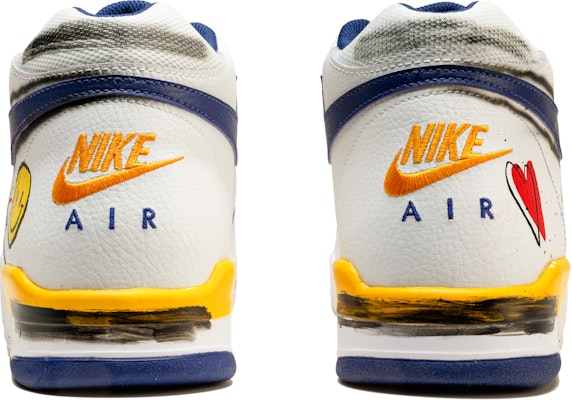 나이키 플라이트 레거시 '스마일 그라피티' (보/노/흰) BQ4212-102(TeamF-街头涂鸦) Details for 나이키 플라이트 레거시 '스마일 그라피티' (보/노/흰) BQ4212-102(TeamF-街头涂鸦)