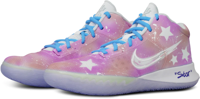 【客製球鞋】Nike Flytrap 4 EP 星空 噴繪漸變 隨機潑墨 星星鞋 小清新 中筒 籃球鞋 男款 粉色 Lookbook 【客製球鞋】Nike Flytrap 4 EP 星空 噴繪漸變 隨機潑墨 星星鞋 小清新 中筒 籃球鞋 男款 粉色