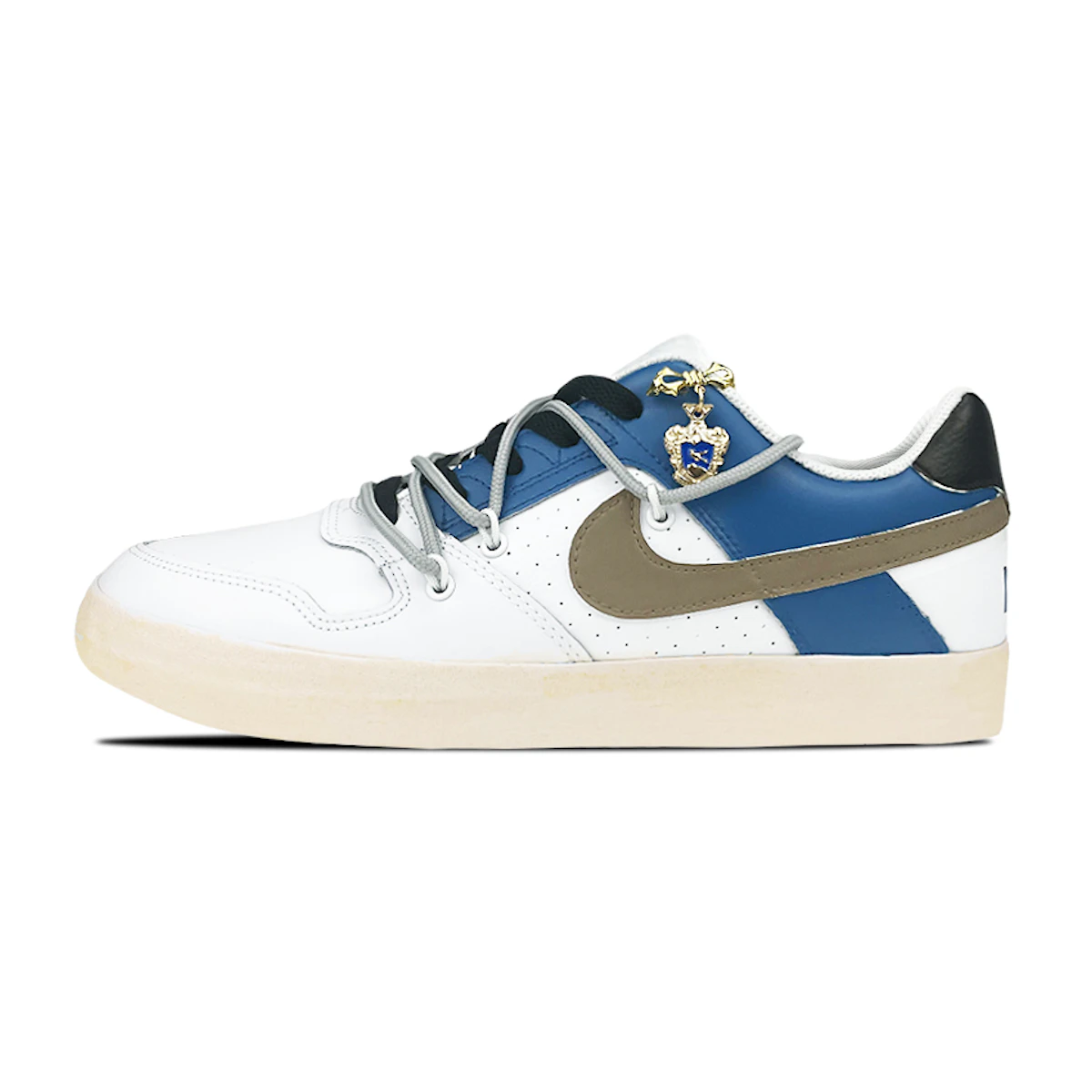 ナイキ ハリー・ポッター x SB デルタフォース VULC 'ホワイト ブルー ナイキ ハリー・ポッター x SB デルタフォース VULC 'ホワイト ブルー