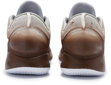 【定制球鞋】 Nike Hyperdunk 10 X Low 10 811製造 芝士阿華田 低幫 籃球鞋 男款 棕白 Shop 【定制球鞋】 Nike Hyperdunk 10 X Low 10 811製造 芝士阿華田 低幫 籃球鞋 男款 棕白