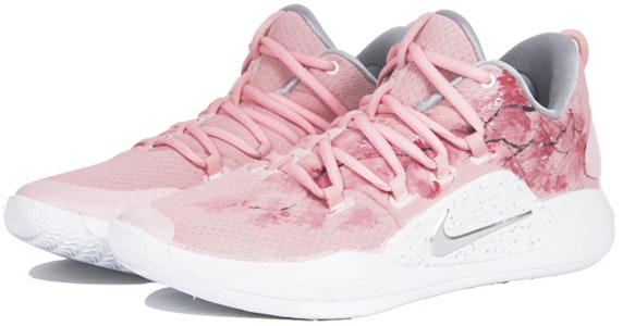 나이키 하이퍼덩크 X 로우 '핑크 벚꽃' (커스텀) AR0465-100(TeamJ-粉白樱花男款) Lookbook 나이키 하이퍼덩크 X 로우 '핑크 벚꽃' (커스텀) AR0465-100(TeamJ-粉白樱花男款)