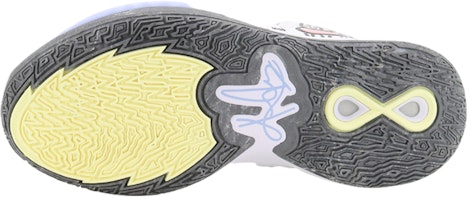 【定制球鞋】Nike Kyrie 8 infinity 告白塗鴉粉 藍粉年華 中幫 籃球鞋 男女同款 白藍 Details for 【定制球鞋】Nike Kyrie 8 infinity 告白塗鴉粉 藍粉年華 中幫 籃球鞋 男女同款 白藍