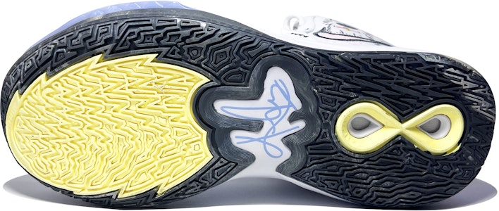 ナイキ カイリー8 インフィニティ 白青ピンク
(Nike Kyrie 8 Infinity ShiroAoPink) DD0334-102(TeamD-大童款粉爪小狗) Details for ナイキ カイリー8 インフィニティ 白青ピンク
(Nike Kyrie 8 Infinity ShiroAoPink) DD0334-102(TeamD-大童款粉爪小狗)