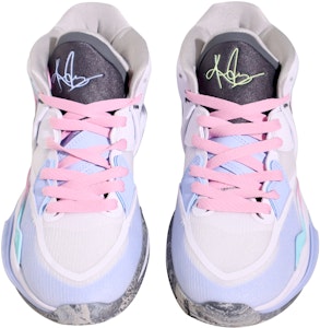 ナイキ カイリー 8 インフィニティ EP「ホワイト ブルー グラフィティ グラデーション」 DC9134-102(TeamX-男女同款涂鸦粉绿) Shop ナイキ カイリー 8 インフィニティ EP「ホワイト ブルー グラフィティ グラデーション」 DC9134-102(TeamX-男女同款涂鸦粉绿)