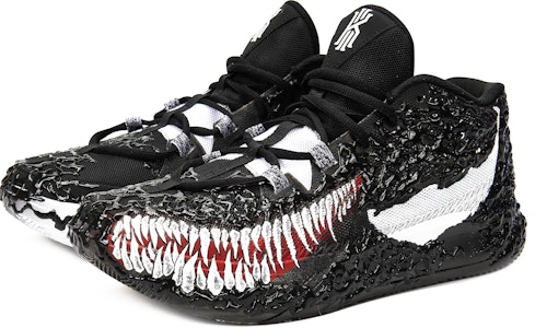 【訂製球鞋】 Nike Kyrie Flytrap II 6 EP歐文 毒液3D液體 防滑耐磨 中筒 復古籃球鞋 男款 黑白 國內版 Lookbook 【訂製球鞋】 Nike Kyrie Flytrap II 6 EP歐文 毒液3D液體 防滑耐磨 中筒 復古籃球鞋 男款 黑白 國內版