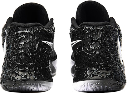 【訂製球鞋】 Nike Kyrie Flytrap II 6 EP歐文 毒液3D液體 防滑耐磨 中筒 復古籃球鞋 男款 黑白 國內版 Details for 【訂製球鞋】 Nike Kyrie Flytrap II 6 EP歐文 毒液3D液體 防滑耐磨 中筒 復古籃球鞋 男款 黑白 國內版