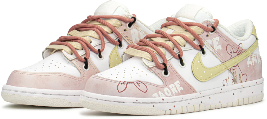 나이키 로우 '그라피티 토끼 핑크 옐로우' (커스텀) DH9765-100(TeamA-DK涂鸦兔) Lookbook 나이키 로우 '그라피티 토끼 핑크 옐로우' (커스텀) DH9765-100(TeamA-DK涂鸦兔)