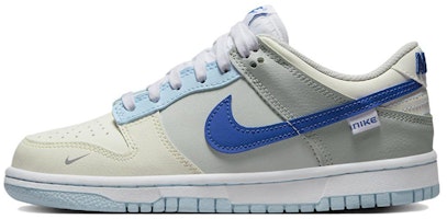 【定製球鞋】Nike 禮盒 拉菲草燈帶 解構vibe 麻繩鞋帶 塗鴉 錦鯉 低幫 板鞋 GS 灰白藍 Sizing 【定製球鞋】Nike 禮盒 拉菲草燈帶 解構vibe 麻繩鞋帶 塗鴉 錦鯉 低幫 板鞋 GS 灰白藍