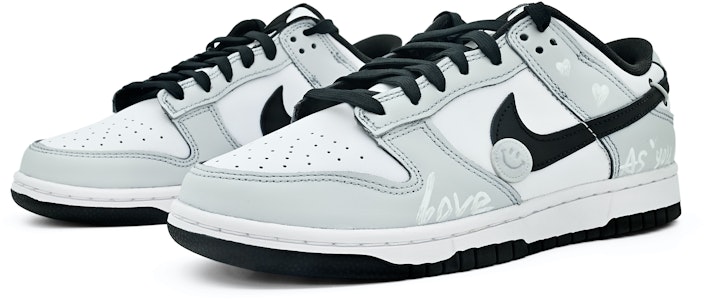 Zapatillas Nike Low 'Heart Smile Deconstructed Gris-Blanco-Negro' CW1590-100(Team63-笑脸解构) Lookbook Zapatillas Nike Low 'Heart Smile Deconstructed Gris-Blanco-Negro' CW1590-100(Team63-笑脸解构)